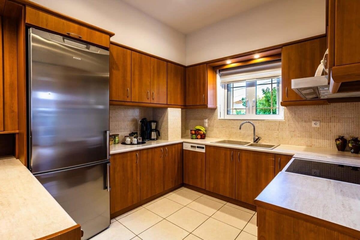 Filiatra Downtown Cozy Retreat - Homely Vibes Exterior photo